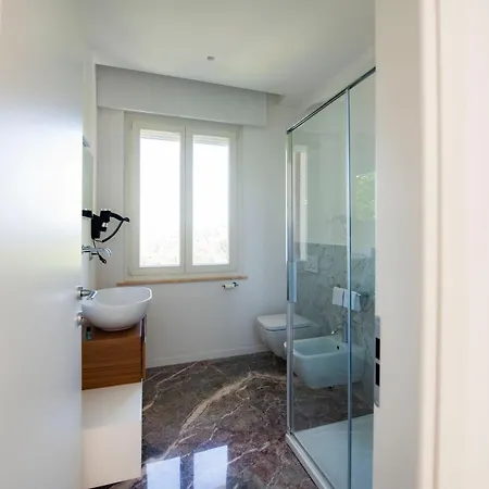 Le Relais Du Lierre Hotel Poggio  Room photo