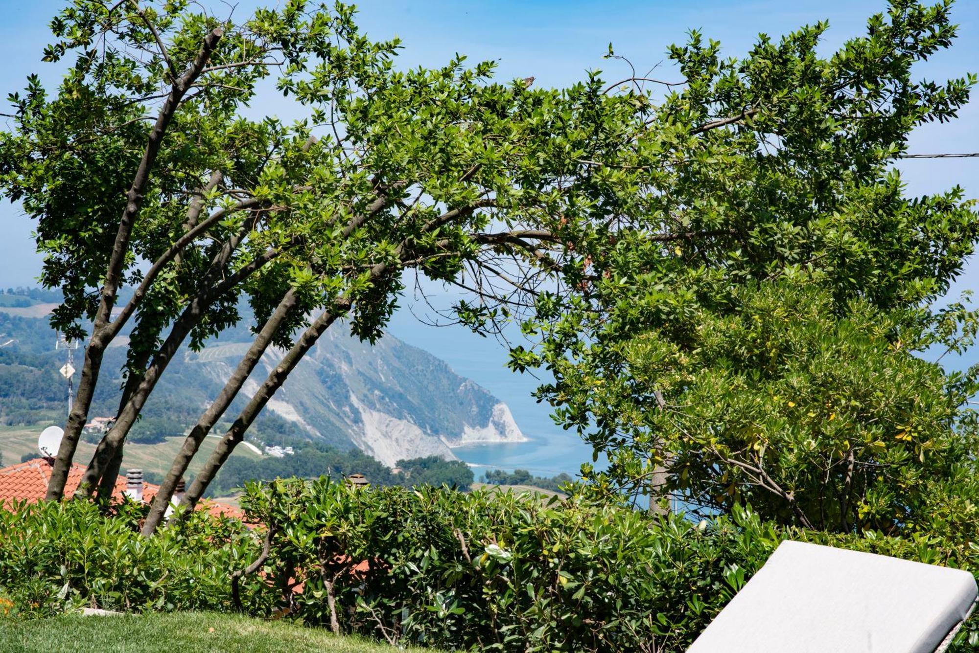 Le Relais Du Lierre Guest house Poggio (Marche)